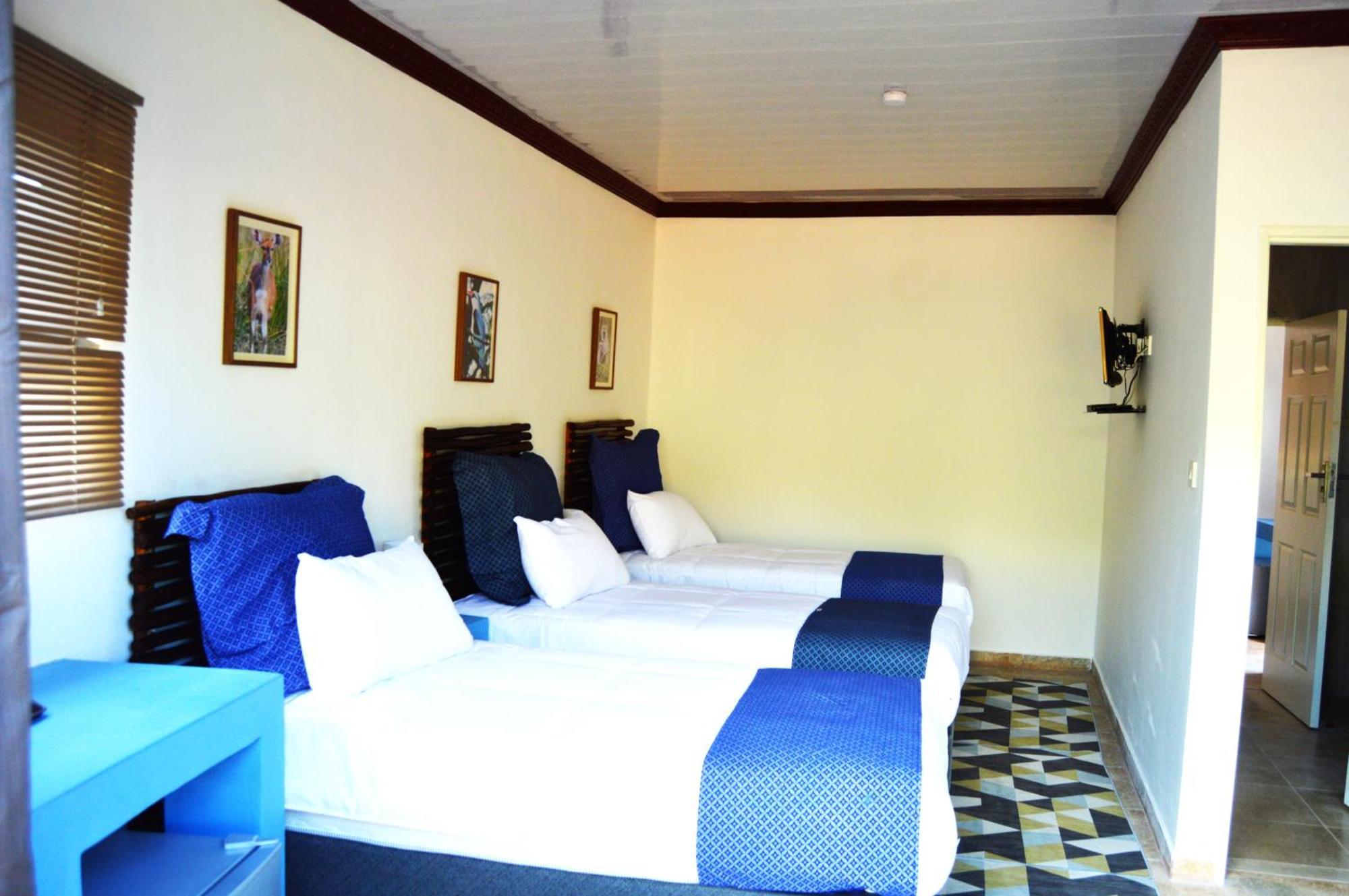 Crocodile Pools River Safaris Gaborone Exterior photo
